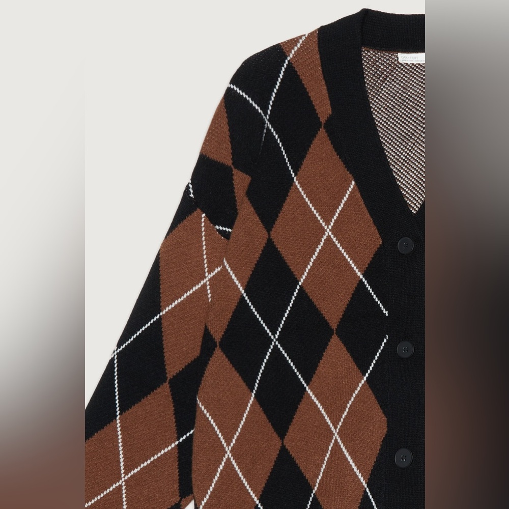 OAK + FORT Oversized Argyle Cardigan - Picture 10 of 14